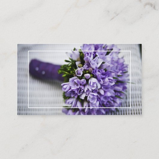 ラベンダーの結婚式のカメラマンフレームのタイポグラフィ 名刺 (裏面)