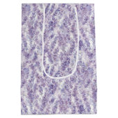 ラベンダーの花の美しい ブライダルシャワー ミディアムペーパーバッグ (裏面)