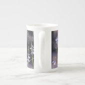 ラベンダーの野の花 ボーンチャイナマグカップ (裏面)