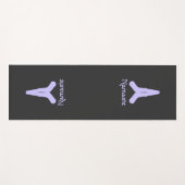 ラベンダーオンブラックナマステムドラハンズ ヨガマット (正面(横))