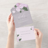 ラベンダーグレーフローラガールベビーイン開花シャワー オールインワン招待状 (貼ってはがせる)