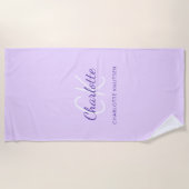 ラベンダーバイオレットモノグラムイニシャル名スクリプト ビーチタオル (正面)
