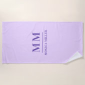 ラベンダーバイオレットモノグラムイニシャル名 ビーチタオル (正面)