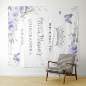 ラベンダーパープルの花のキンセアニエラとウェディングの歓迎 タペストリー (インサイチュ(横))