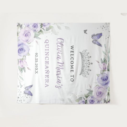 ラベンダーパープルの花のキンセアニエラとウェディングの歓迎 タペストリー (正面(横))