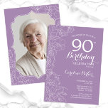 ラベンダーパープルフローラ写真90th誕生日パーティー 招待状<br><div class="desc">ラベンダーパープルフローラ90th birthday party invitation with your photo at the back of the card.ボタニカルモダンアウトラインスケッチアクセント、金ゴールドフォイルフェイク、タイポグラフィスクリプトフォントを備えたミニマルなデザイン。トレンディーシンプル招待状カードは女性の日スタイリッシュお祝いに最適。任意のカスタマイズ年齢にすることができる。印刷されたZazzle招待状または即時ダウンロードのデジタル印刷可能なテンプレート。</div>
