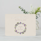 ラベンダーパープルボタニカルリース写真 箔招待状 (立ち正面)