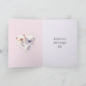 ラベンダーピンクの花のハートと蝶の誕生日 カード (内部)