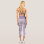 ラベンダーフラワードリームモダン抽象芸術フラクタル カプリレギンス (裏面)