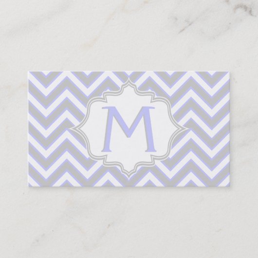 ラベンダーモダンパープル、グレーシェブロンのモノグラム 名刺 (正面)