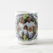 ラベンダーユーカリ黄色のバラパーソナライズされたの写真 コーヒーマグカップ (中央)