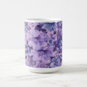 ラベンダー地に紫とピンクの花 コーヒーマグカップ (中央)