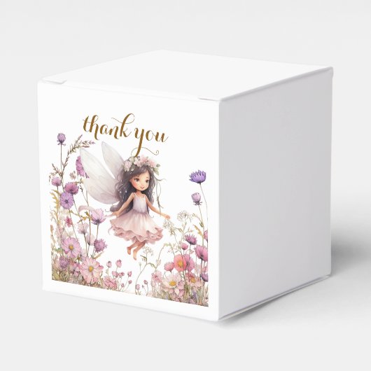 ラベンダー妖精のワイルドフラワーのピクシー誕生日 フェイバーボックス (正面サイド)