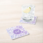 ラベンダー手描きフローラルパターン&モノグラム スクエアペーパーコースター (インサイチュ)
