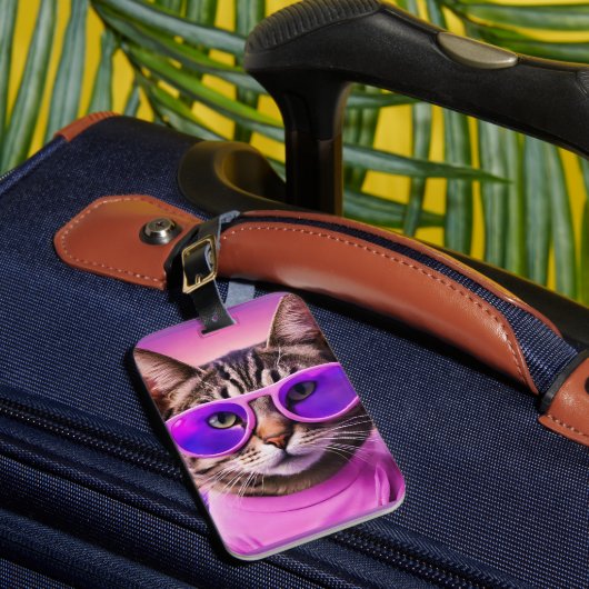 ラベンダー畑のジャジーな猫 ラゲッジタグ (正面インサイチュ1)
