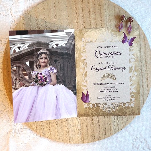 ラベンダー紫のビンテージ風クィンセアネーラ招待状 カード