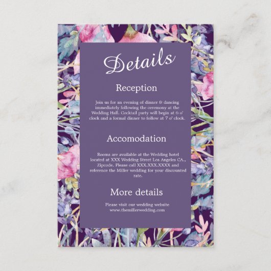 ラベンダー色のワイルドフラワーの緑の葉 エンクロージャーカード (正面)