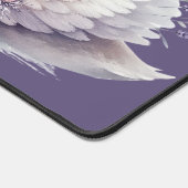 ラベンダー花模様付き水彩白鳥 デスクマット (コーナー)
