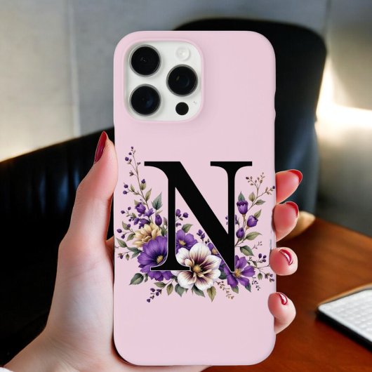 ラベンダー開花モノグラムの:イニシャル'N' Case-Mate iPhoneケース