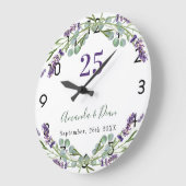 ラベンダー ヴィオレット フローラル ウェディング アニバーサリー ラージ壁時計 (傾斜)