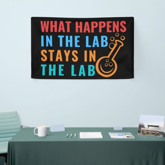 ラボでの動作 – LABLIFE 横断幕 (トレードショー)