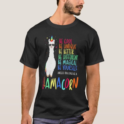 ラマおもしろいコンおもしろいキュートLlama Unicorns Dabbing Tシャツ (正面)