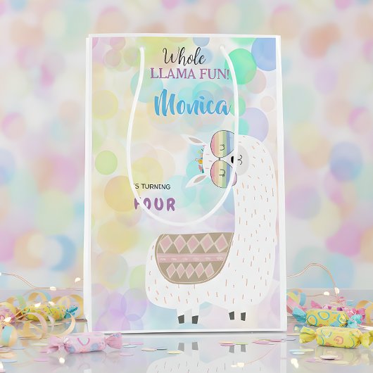 ラマおもしろい、カラフル子供の誕生日 ミディアムペーパーバッグ