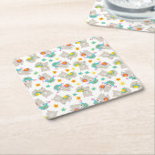 ラマの模様、かわいいラマ、アルパカ、花 スクエアペーパーコースター (アングル)