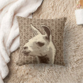 ラマポートレートオンアステカパターン、ベージュ、ブラウン クッション (ブランケット)