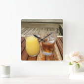 ラムとパイナップル スクエア壁時計 (ホーム)