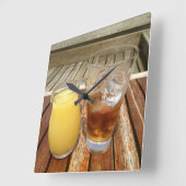 ラムとパイナップル スクエア壁時計 (傾斜)