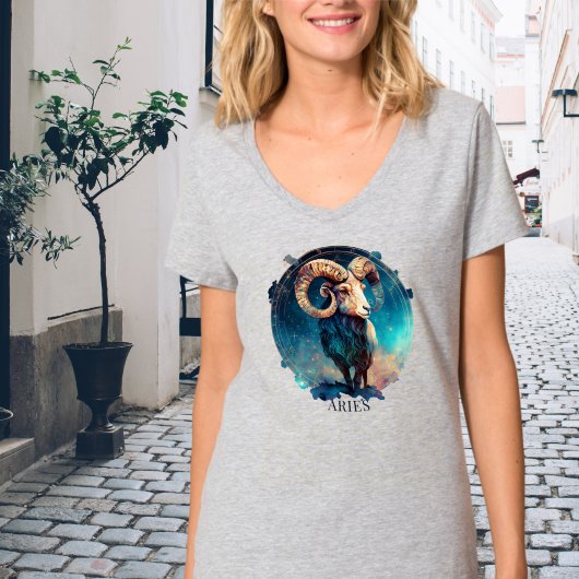 ラム〔占星術の〕十二宮図シンボルシナファンタジーアリーズウーメン Tシャツ