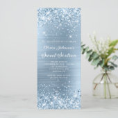ラメ入りのライトブルーメタリックデザイン スウィート16 招待状 (スタンド正面)