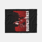 ラリー射撃、 発砲ステイストロング2024 フリースブランケット (正面(横))