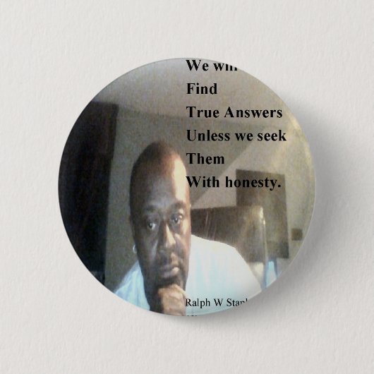 ラルフ・ウィスデン・ステープル 缶バッジ (正面)