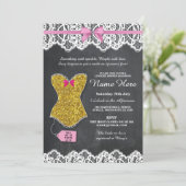 ランジェリーのシャワーのブライダルパーティの金ゴールドのピンクのレースの招待 招待状 (スタンド正面)