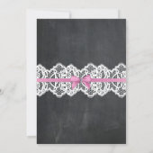 ランジェリーのシャワーのブライダルパーティの金ゴールドのピンクのレースの招待 招待状 (裏面)