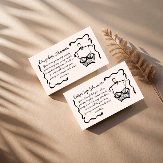 ランジェリーブライダルシャワーの波形のスケッチ表示シャワー エンクロージャーカード