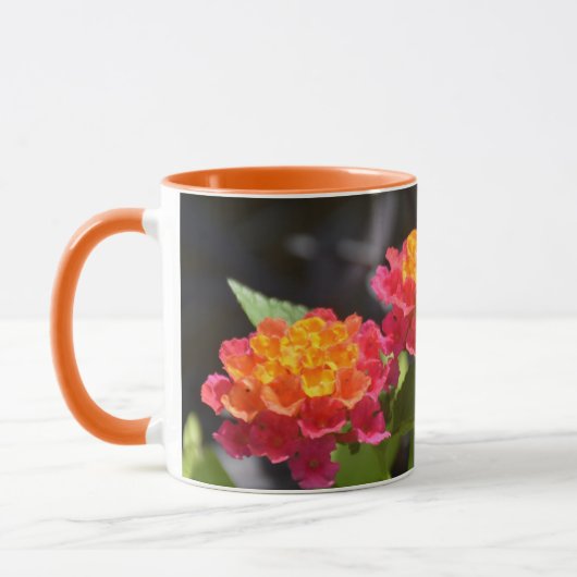 ランタナの鮮やかな花々 マグカップ (左)