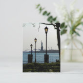 ランタンフレーミング自由の女神atバッテリーパーク ポストカード (スタンド正面)