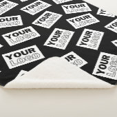 ランダムに配置されたロゴや任意の写真を探す シェルパブランケット (3/4)