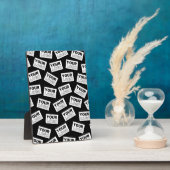 ランダムに配置されたロゴや任意の写真を探す フォトプラーク (側面)