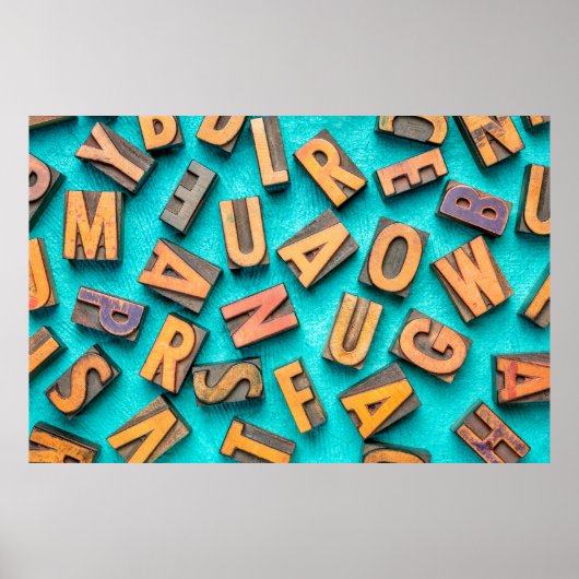 ランダム文字のオーバーヘッド背景 – ヴィンテージ文字 ポスター (正面)