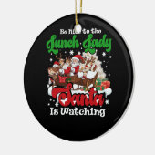 ランチレディーサンタがクリスマスRを見ている優しい セラミックオーナメント (左)