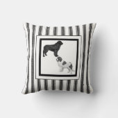 ランドセル&ブラックニューファンドランド装飾用クッション クッション (裏面)