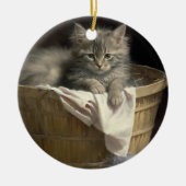 ランドリーまたはプレイタイムグレーキットンポートレート セラミックオーナメント (正面)