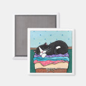 ランドリー・デイ昼寝- Cat Magnet マグネット (正面/裏面)