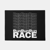 ランナやる気を起こさせるイン・トレーニング引用文-走レース ドアマット (正面)