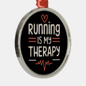 ランナーおもしろいマラソン引用文は黒と赤をジョークにする メタルオーナメント (右)