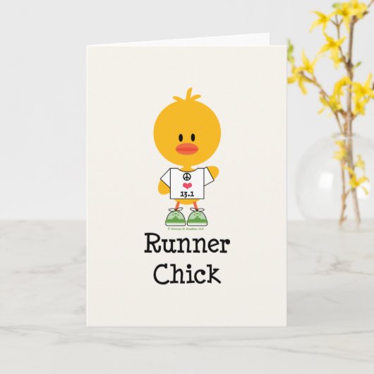 ランナーのひよこの半分のマラソンの挨拶状 カード (黄色い花)